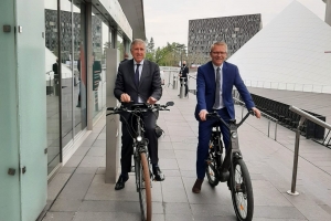 Europe & Mobilité – Pour Georges Gilkinet : « l’Union européenne doit changer de vitesse pour être en tête du peloton climatique »