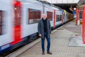 De trein nemen zal voor 100.000 pendelaars veel beter terugbetaald worden vanaf 1 juni!