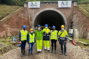  Infrabel legt 20.000 nieuwe dwarsliggers op de spoorlijn tussen Oudenaarde en Ronse